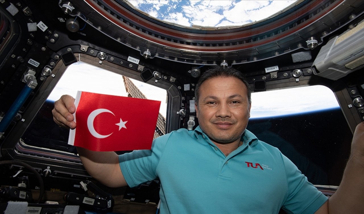  İlk Astronot Alper Gezeravcı yarın Türkiye’ye dönüyor 
