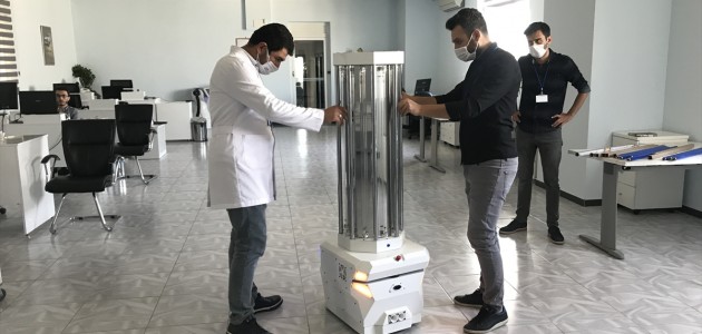  Konya'da Sterilizasyon Robotu Geliştirildi