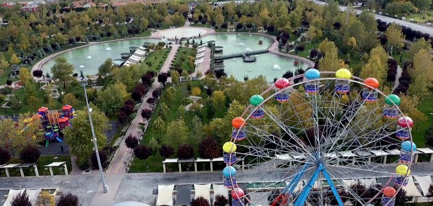  Konya'nın Parklarına Sonbahar Çok Yakıştı