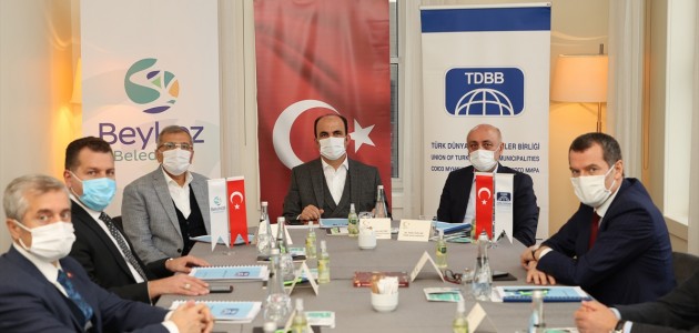  Başkan Altay, Türk Dünyası Belediyeler Birliği Toplantısına Katıldı