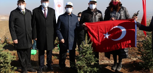  Konya'da Öğretmenler İçin Hatıra Ormanı Oluşturuldu