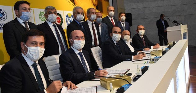  Konya'da Belediye İşçilerinin Toplu İş Sözleşmesi İmzalandı
