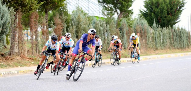  Türkiye Yol Bisikleti Şampiyonası Konya'da başladı
