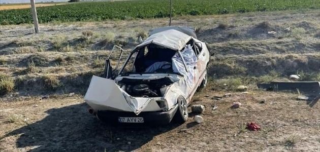  Konya'da araba şarampole devrildi; 1 ölü, 3 yaralı
