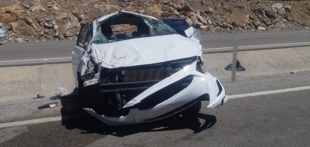  Seydişehir'de Trafik Kazası: 2 Yaralı