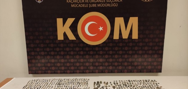  Konya'da tarihi eser niteliğinde 832 obje ele geçirildi