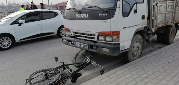  Konya'da kamyonun çarptığı bisikletin sürücüsü yaralandı