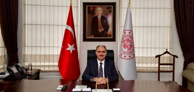 Konya Valisi Özkan'dan Kovid-19'a karşı aşı çağrısı