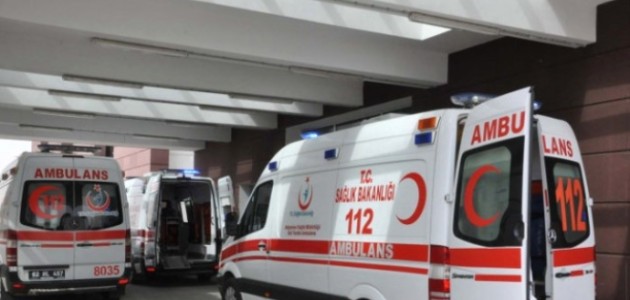  Konya'da tamir ettiği tırın altında kalan işçi yaralandı