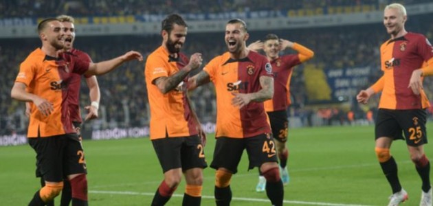  Kadıköy'de Galatasaray'dan 3 gollü galibiyet  