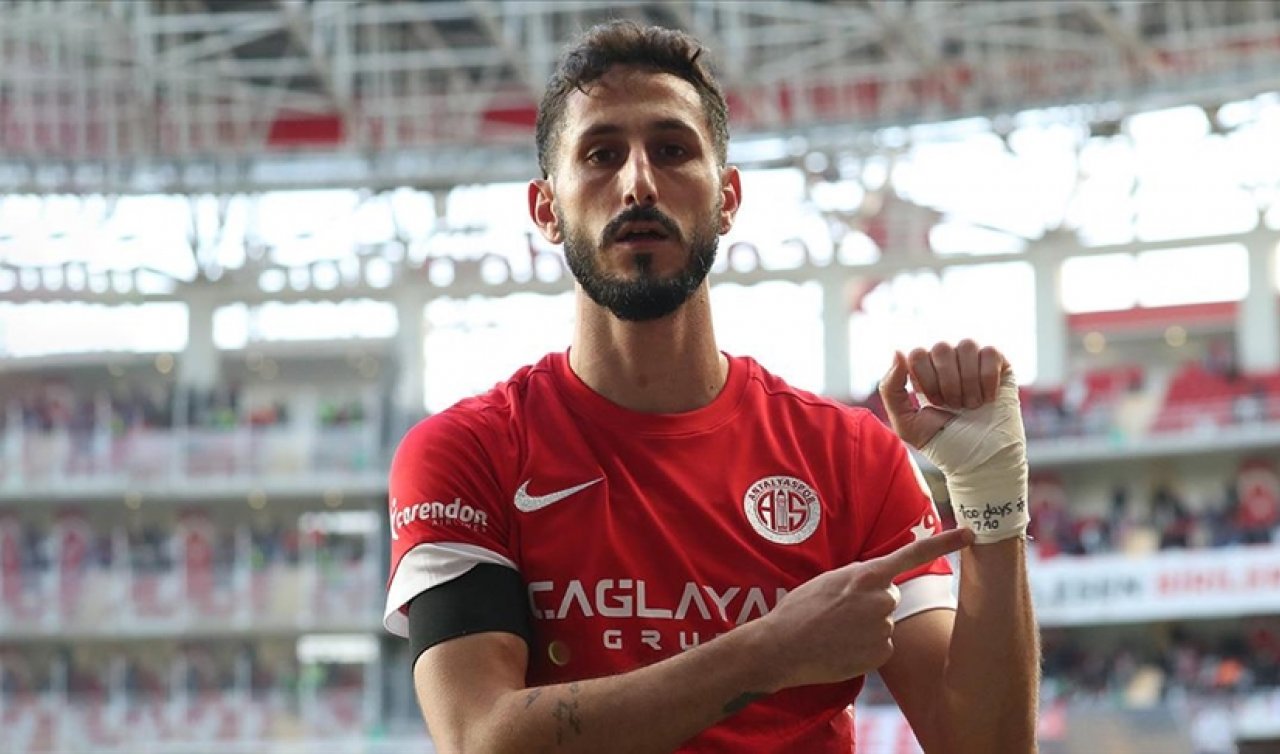  Antalyaspor, İsrailli oyuncusunu yaptığı hareketten dolayı devre dışı bıraktı
