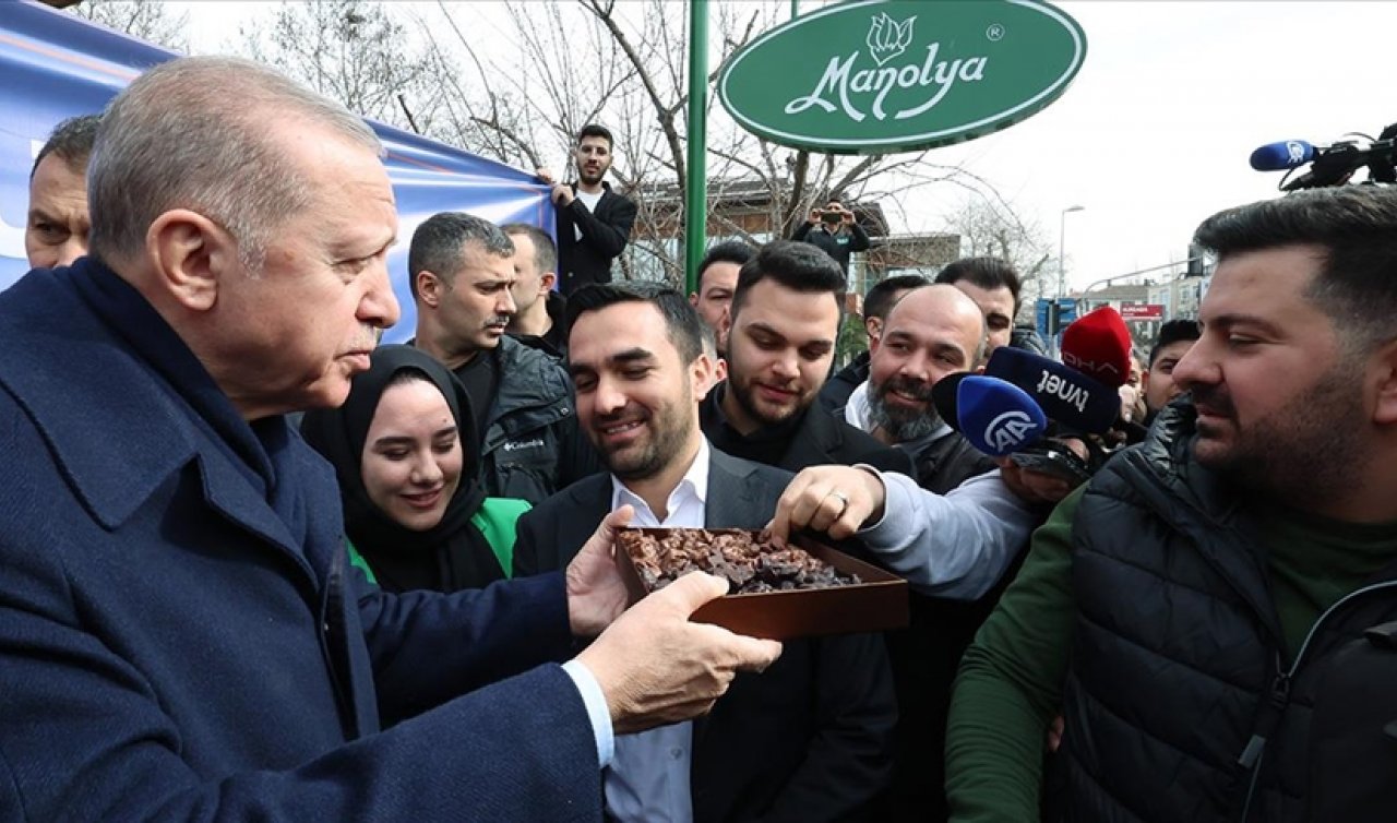  Cumhurbaşkanı Erdoğan’a sürpriz doğum günü kutlaması