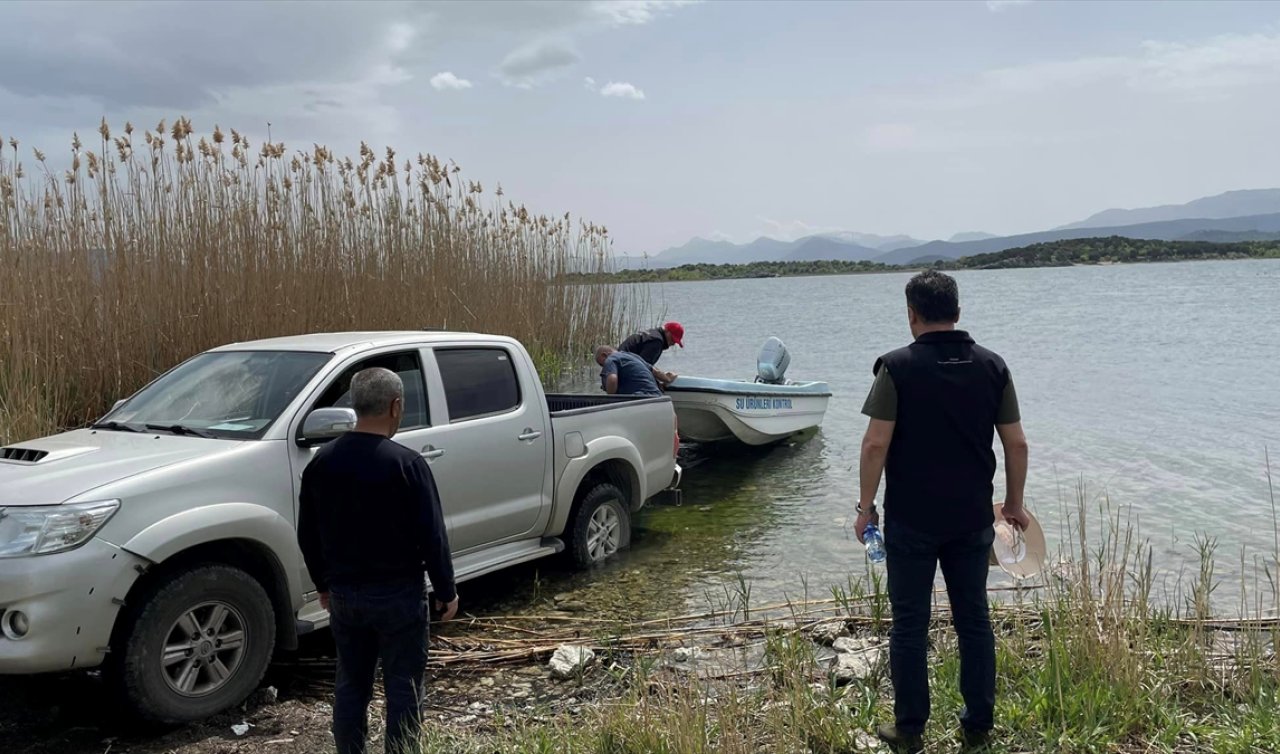 Konya’da avlanma yasağı döneminde serilmiş yüzlerce metre ağ yakalandı