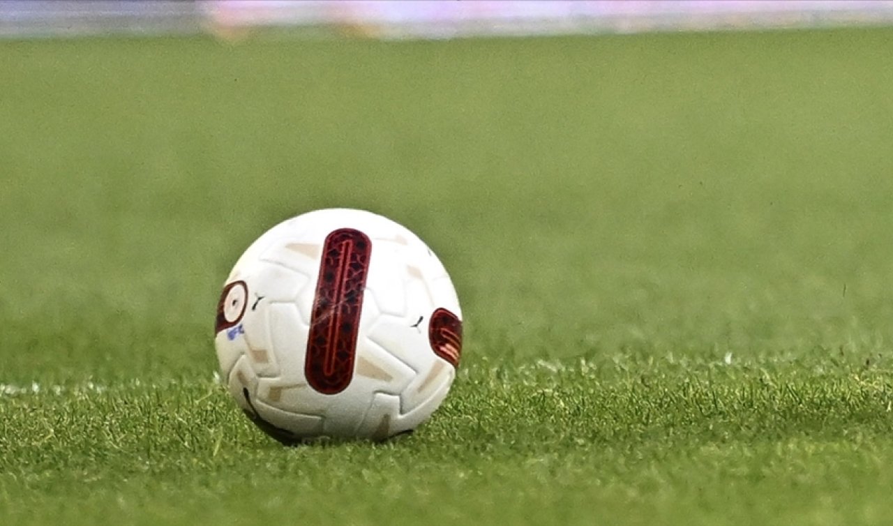 Konyalı futbolcunun maçta ayağı kırıldı!  Futbolcunun ailesi suç duyurusunda bulundu!