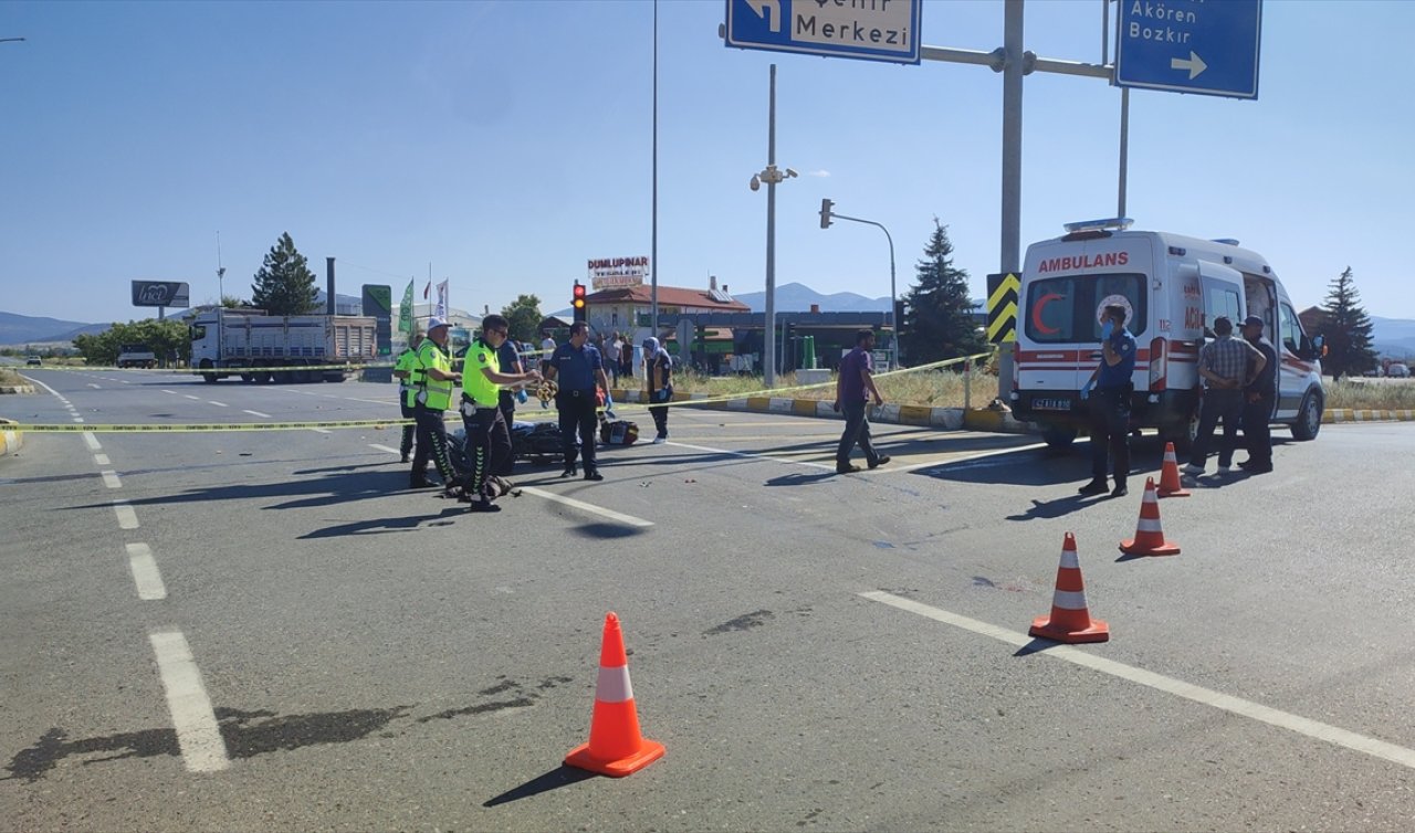  Konya’da pikapla motosiklet çarpıştı!  Motosikletin sürücüsü öldü