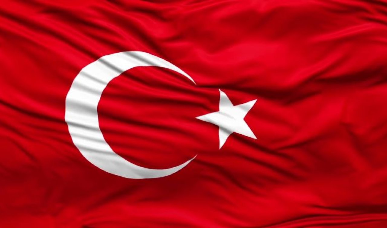 MİT: Suriye’de Türk bayrağına saldıran yakalandı!