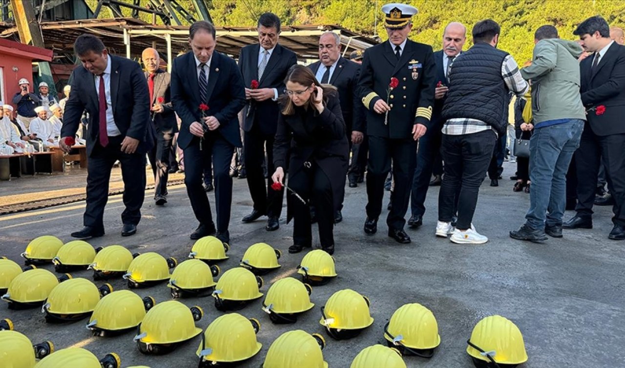 Amasra’daki hayatını kaybeden 43 maden işcisi anıldı!