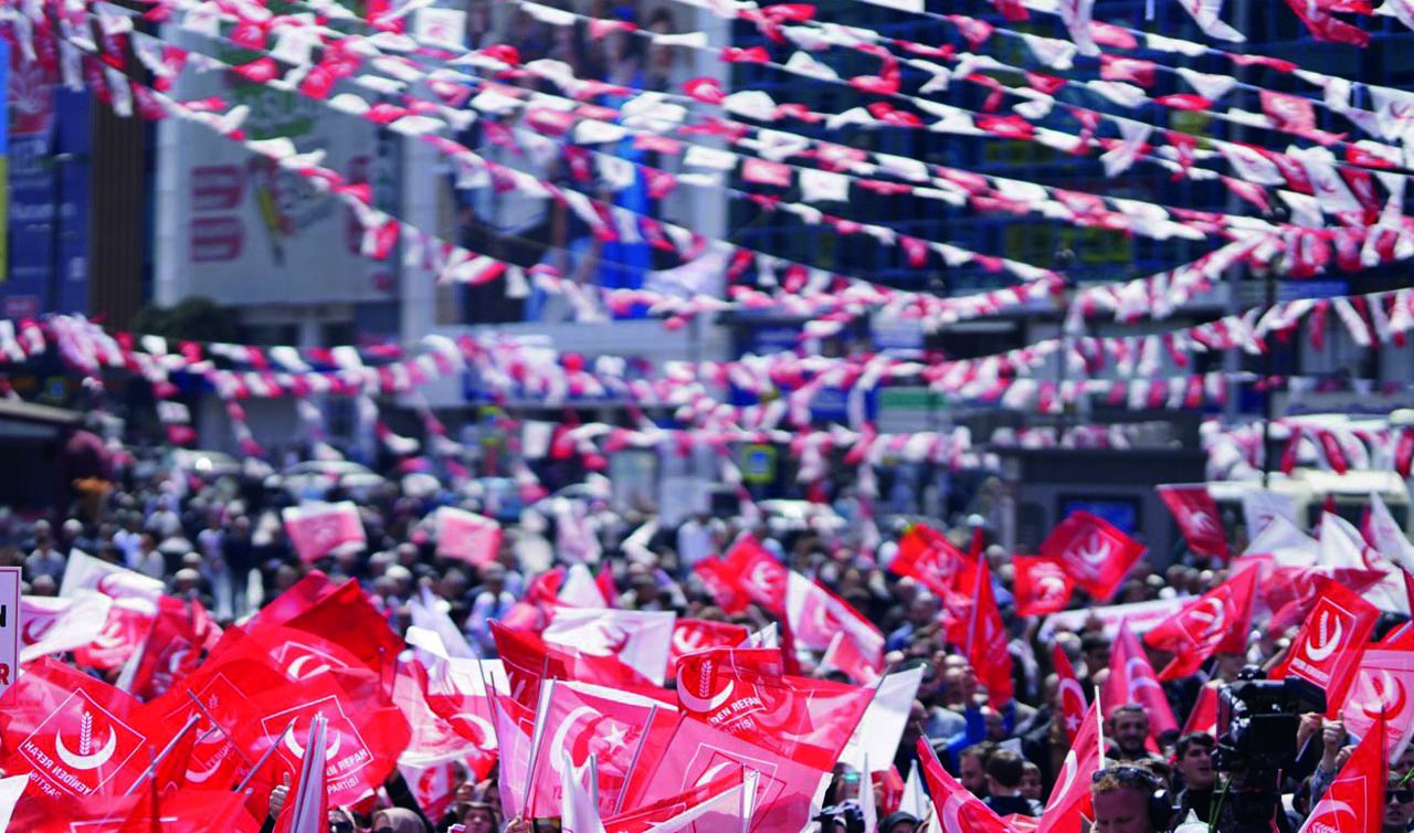 Yeniden Refah Partisi Konya’dan şok istifa! Belediye başkanı partisinden ayrıldı