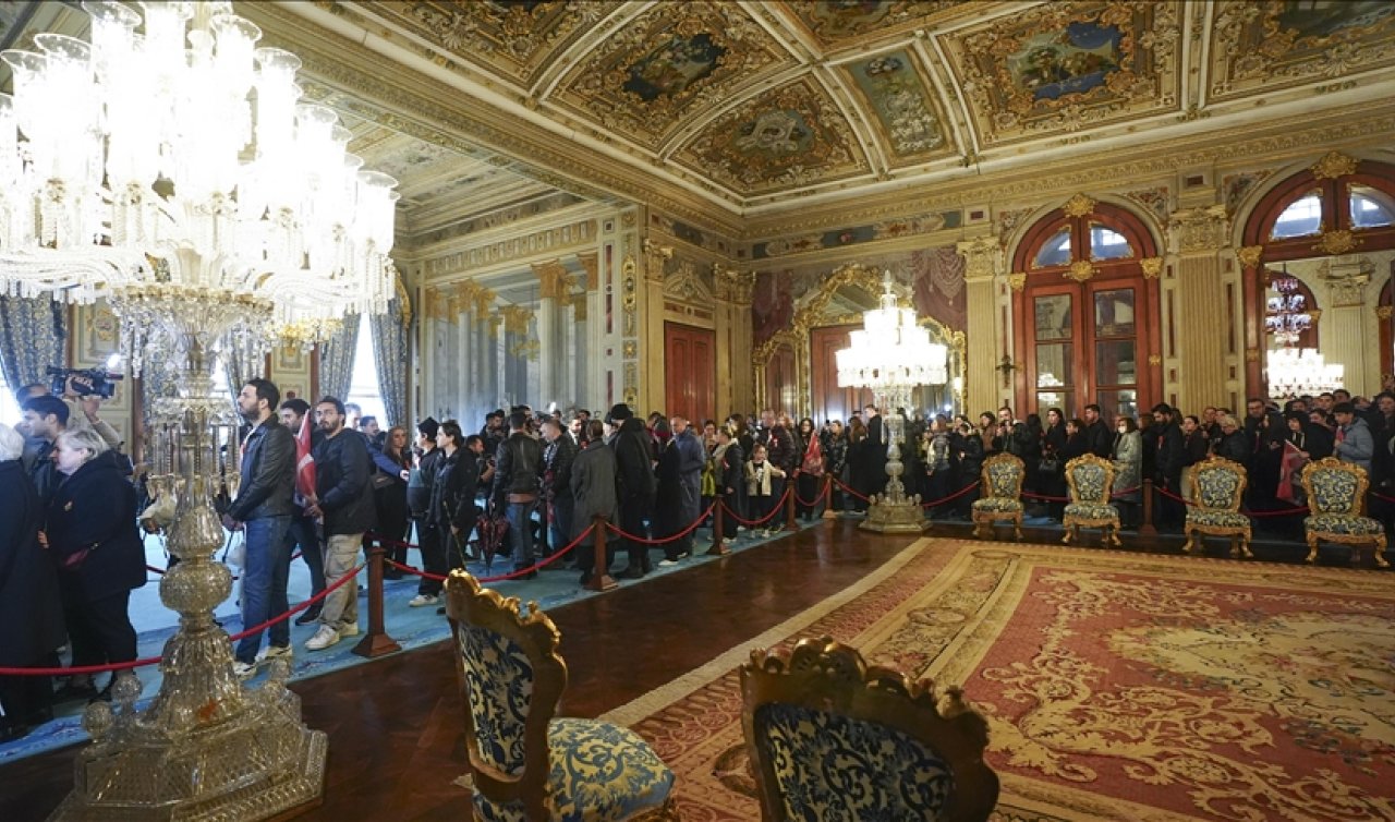 Büyük Önder Atatürk, Dolmabahçe Sarayı’nda törenle anıldı!