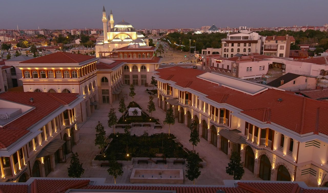 Konya Mevlana Türbe önü kentsel dönüşüme girecek!