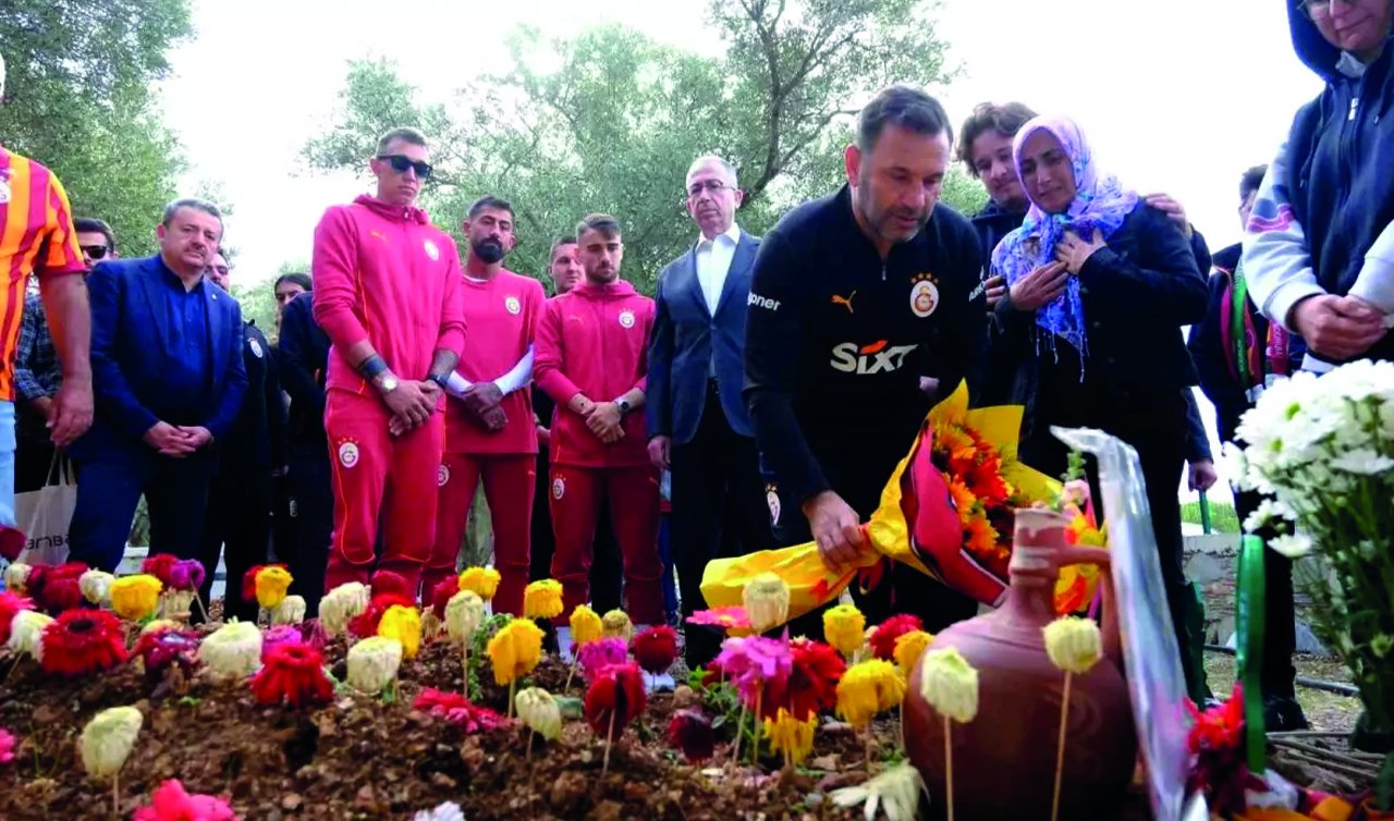 Galatasaray heyeti’nden anlamlı ziyaret: Yiğit Kurt’un mezarını ziyaret ettiler