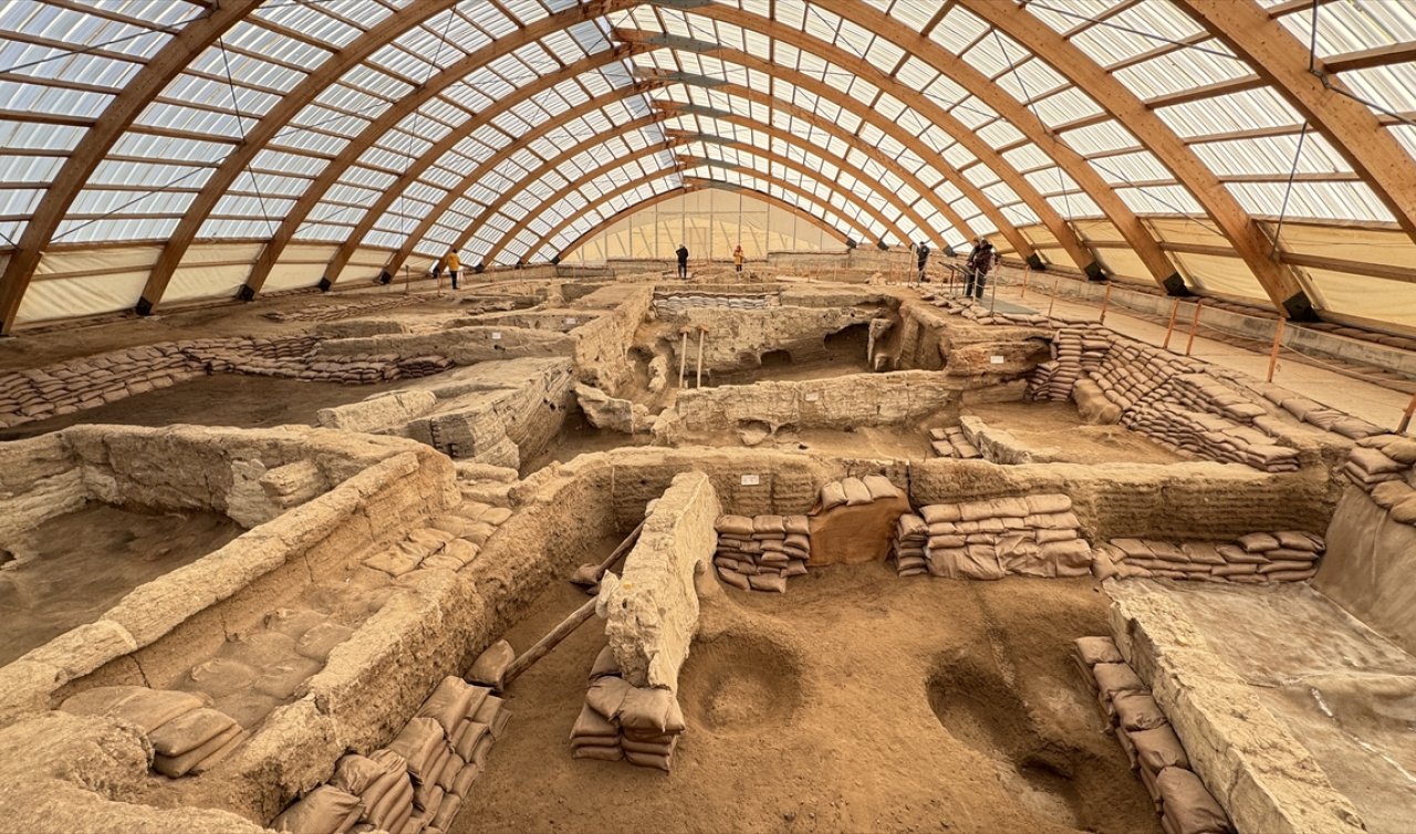 Konya Çatalhöyük’te ziyaretçiler 9 bin yıl öncesine yolculuk yapıyor!