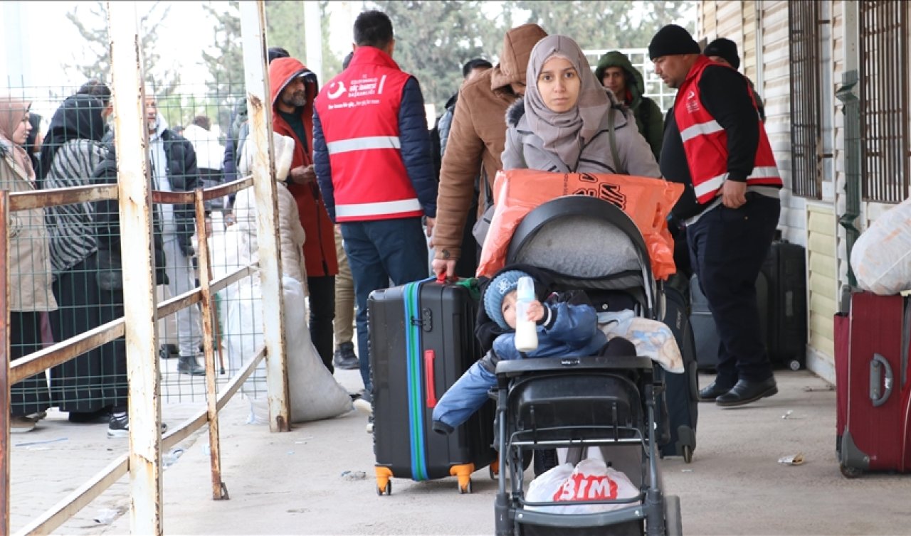  Suriyeliler Türkiye’den ülkelerine göç ediyorlar!