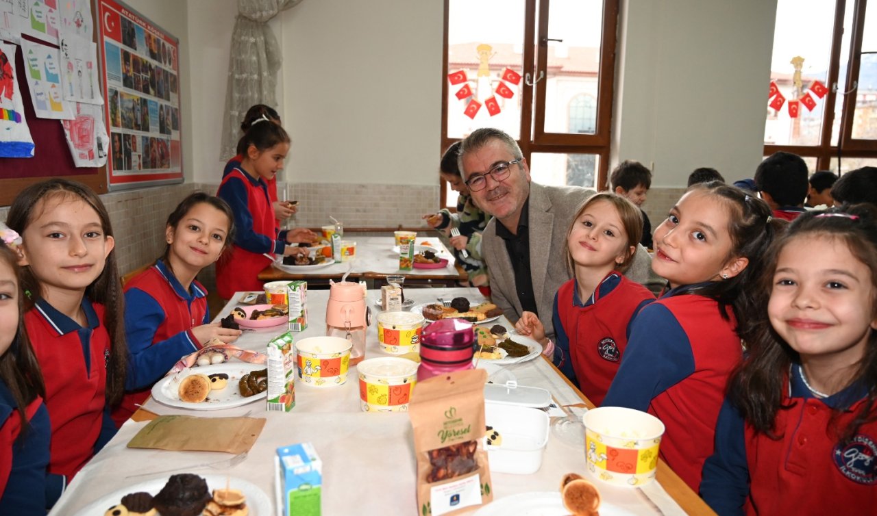  Başkan Hasan Ustaoğlu öğrencilerle yerli malı haftası’nı kutladı