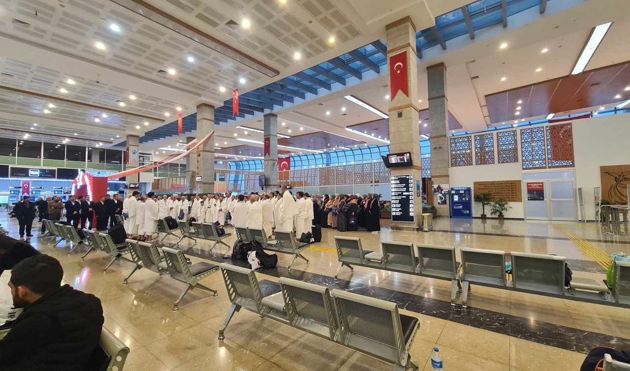 Konya’da hacı adayları dualarla uğurlandı