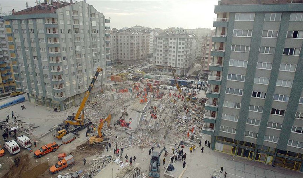  Konya’da 1990’ların yapıları tehlikeli altında! Uzman isim açıkladı!