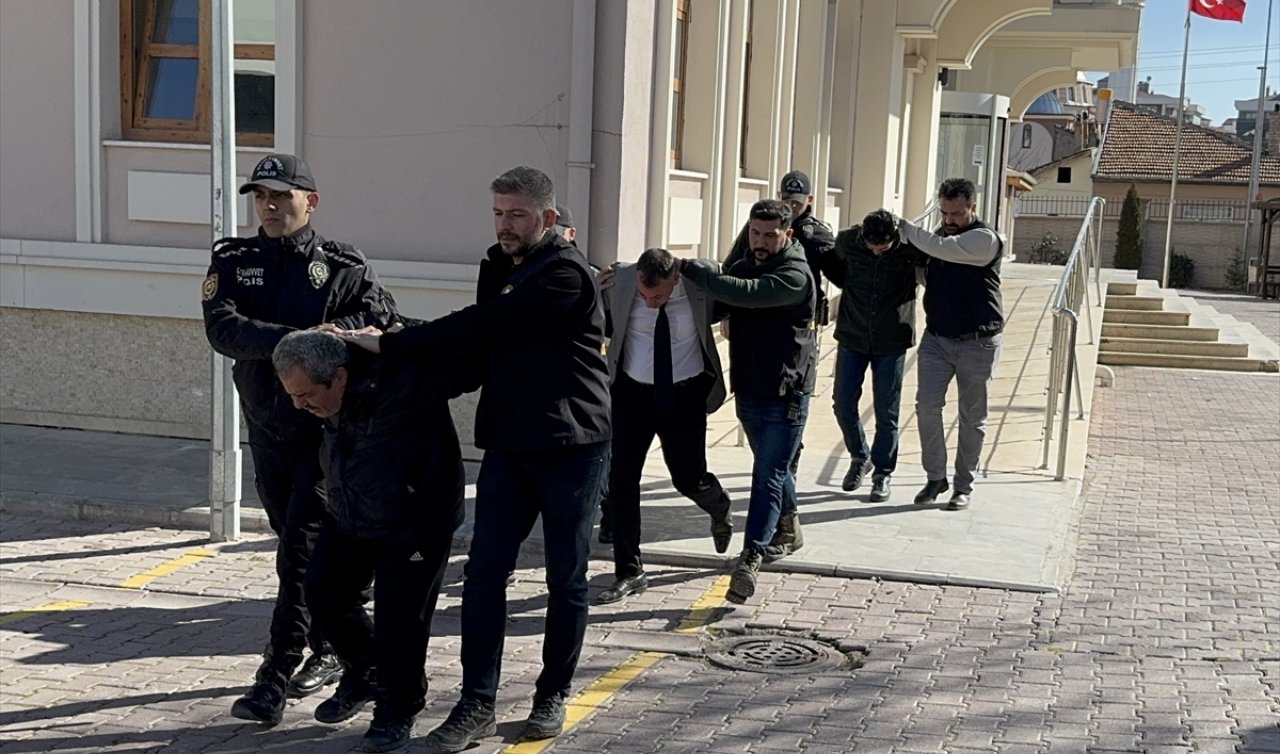 Konya’da binanın çökmesiyle ilgili gözaltına alınan 6 kişi tutuklandı