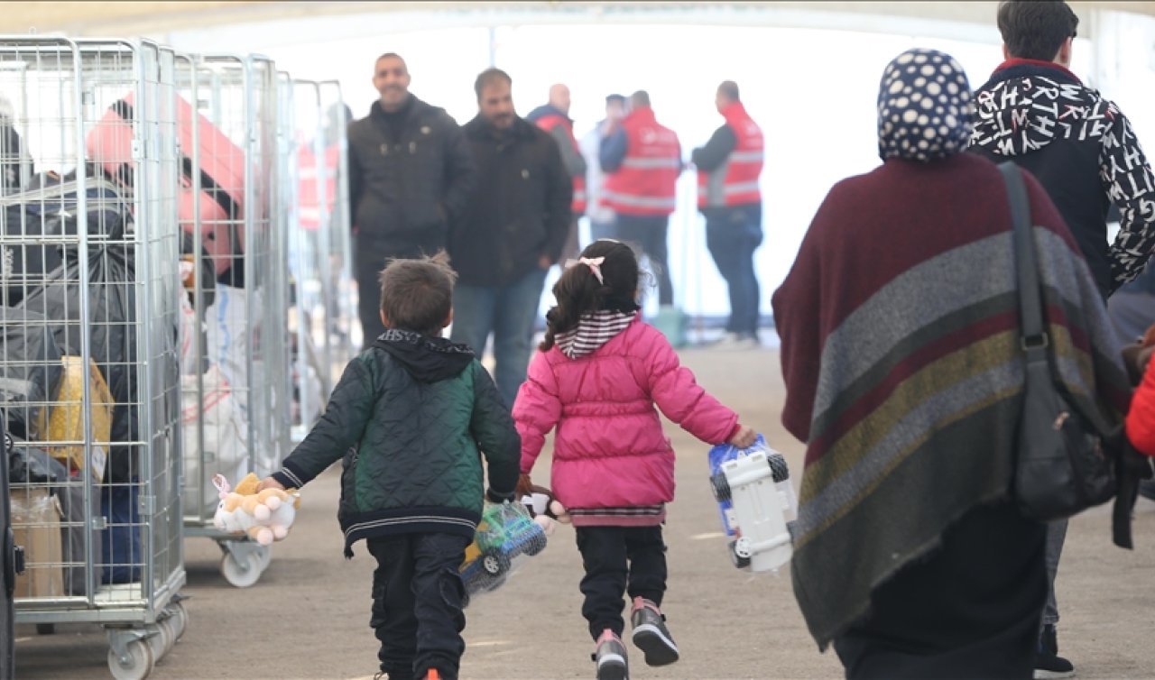 İçişleri Bakanı Yerlikaya açıkladı: 81 bin Suriyeli Türkiye’den döndü